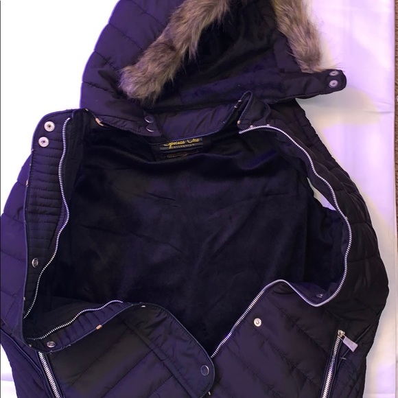 Vest Coat - Picture 2 of 4